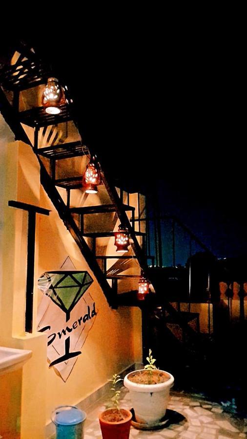 Hill Paradise Home Stay Udajpur Zewnętrze zdjęcie