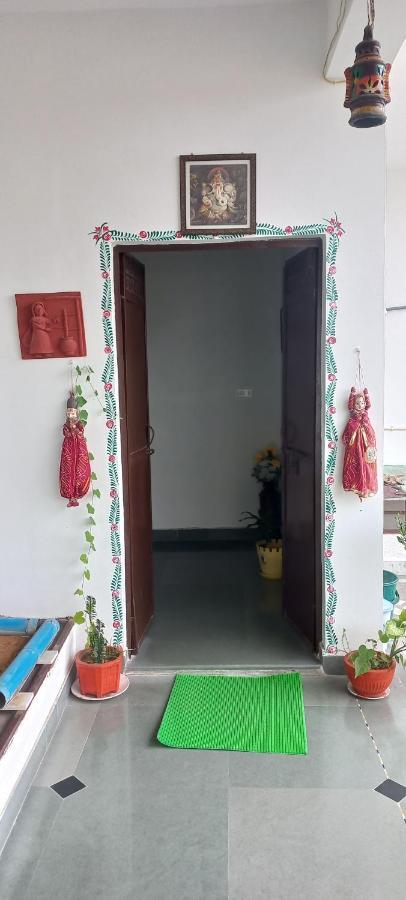 Hill Paradise Home Stay Udajpur Zewnętrze zdjęcie